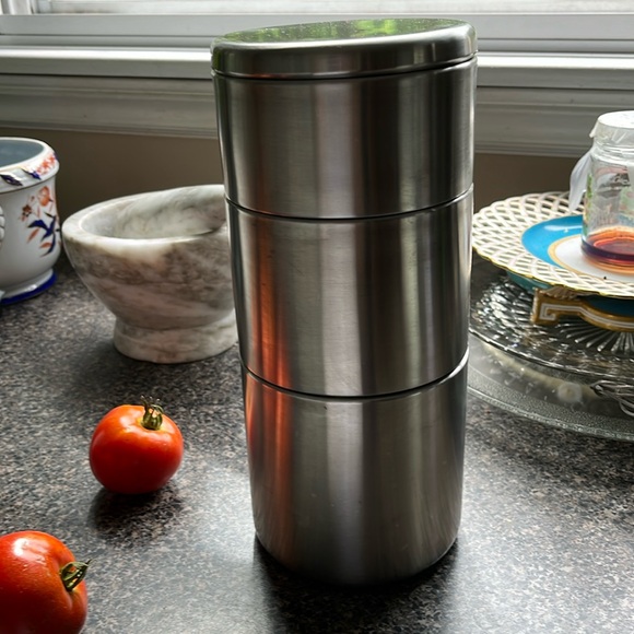 Stainless stacking canister - Picture 2 of 8